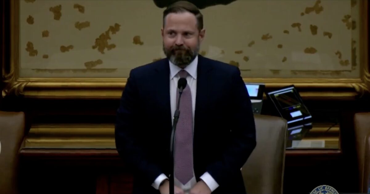 Lawlessness in Texas: RINO Texas House Speaker Caught Fabricating Quorum — Caught Red-Handed Counting 40 Absent Lawmakers as ‘Present’ Breaking State Law