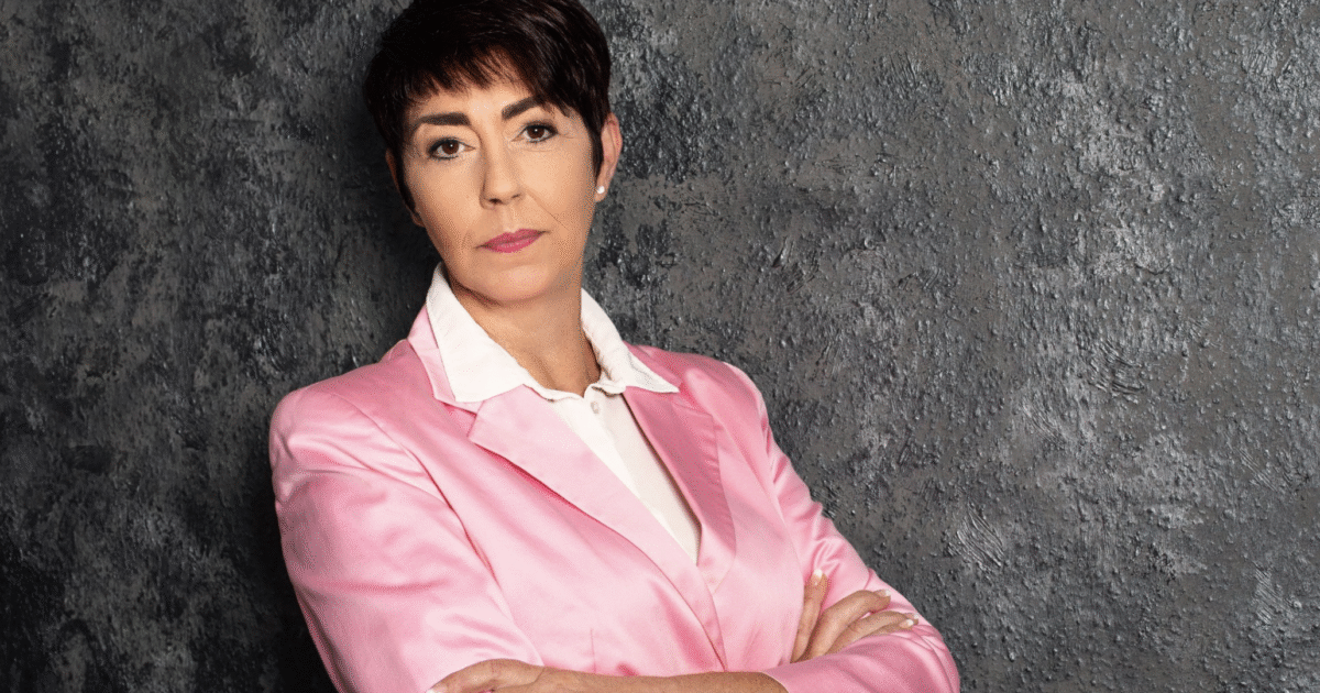 Germany Is No Longer a Real Democracy & the EU Is Turning to Totalitarianism — Interview with AfD MEP Christine Anderson