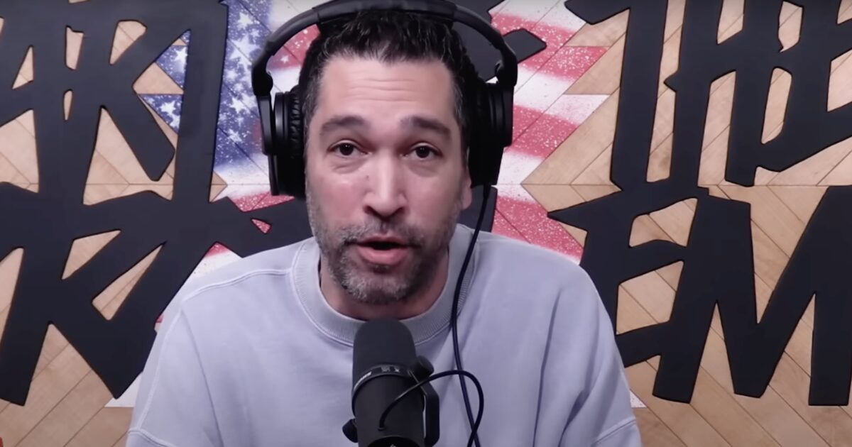 SHOCK FLIP: Comedian and Joe Rogan Regular Dave Smith Turns on Trump — Apologizes for Past Support, Now Demands Impeachment