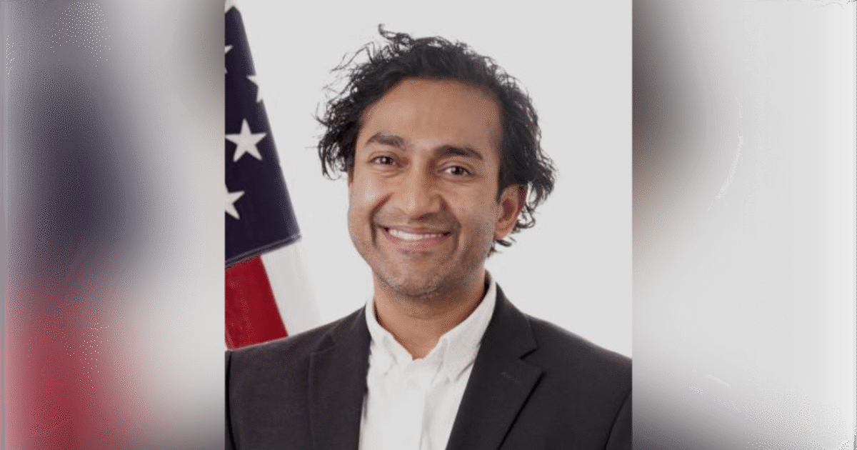 Top FDA Official Resigns in Disgrace After Exposé by Investigative Journalist Laura Loomer