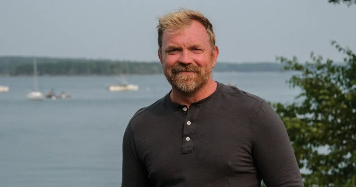 Dem Running for Senate in Maine as a Humble Veteran Called Himself a ‘Communist’ and Painted Rural Whites as Stupid and Racist Online