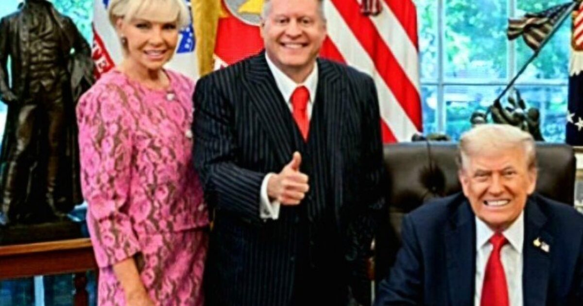 WAYNE ROOT: The Biggest Development of My 17th Interview with President Donald J. Trump is Obvious- Liberal Heads are Exploding and the Liberal Media is Freaking Out.